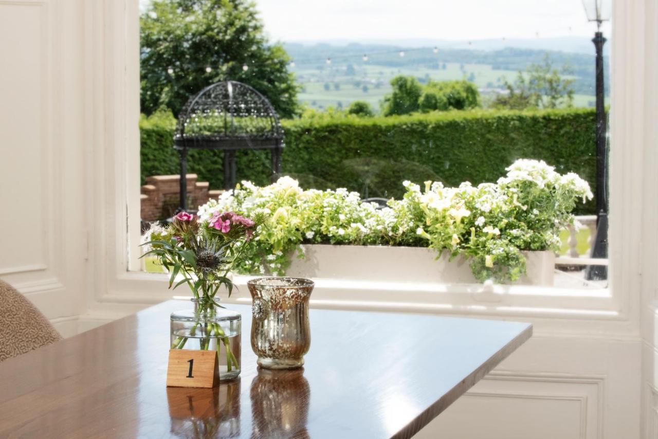 Roundthorn Country House & Luxury Apartments 펜리스 외부 사진