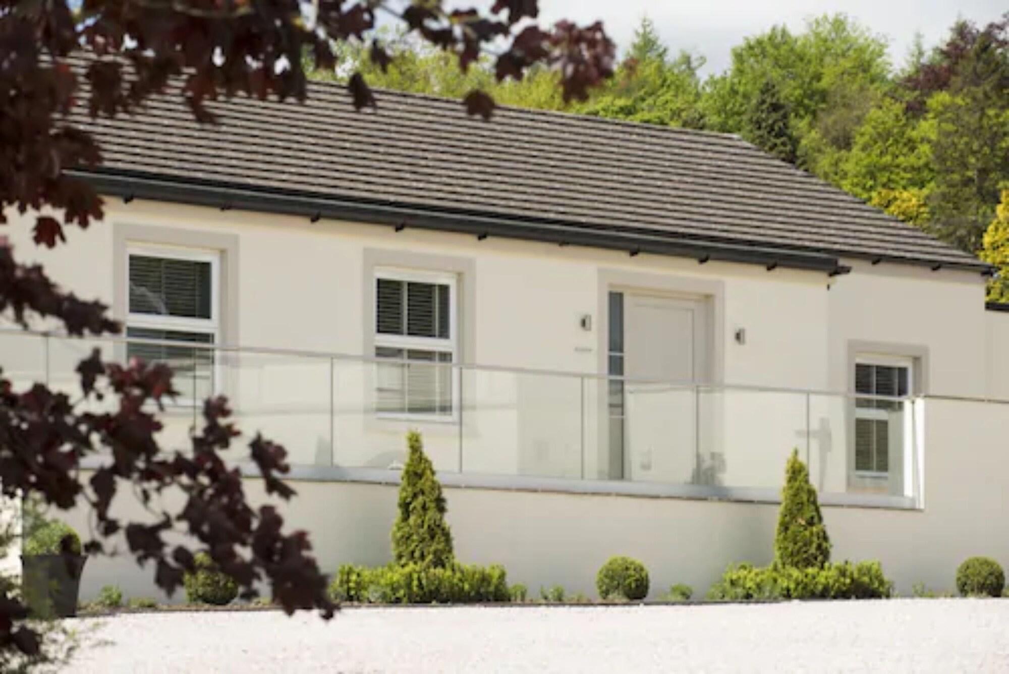 Roundthorn Country House & Luxury Apartments 펜리스 외부 사진