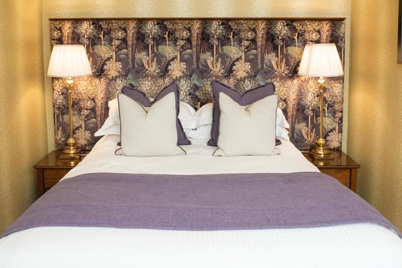 Roundthorn Country House & Luxury Apartments 펜리스 외부 사진