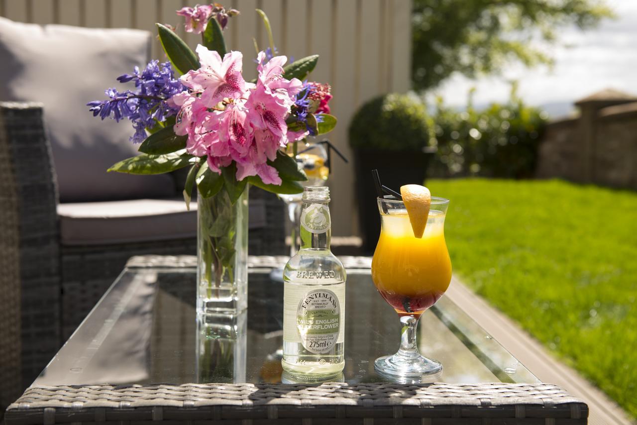 Roundthorn Country House & Luxury Apartments 펜리스 외부 사진
