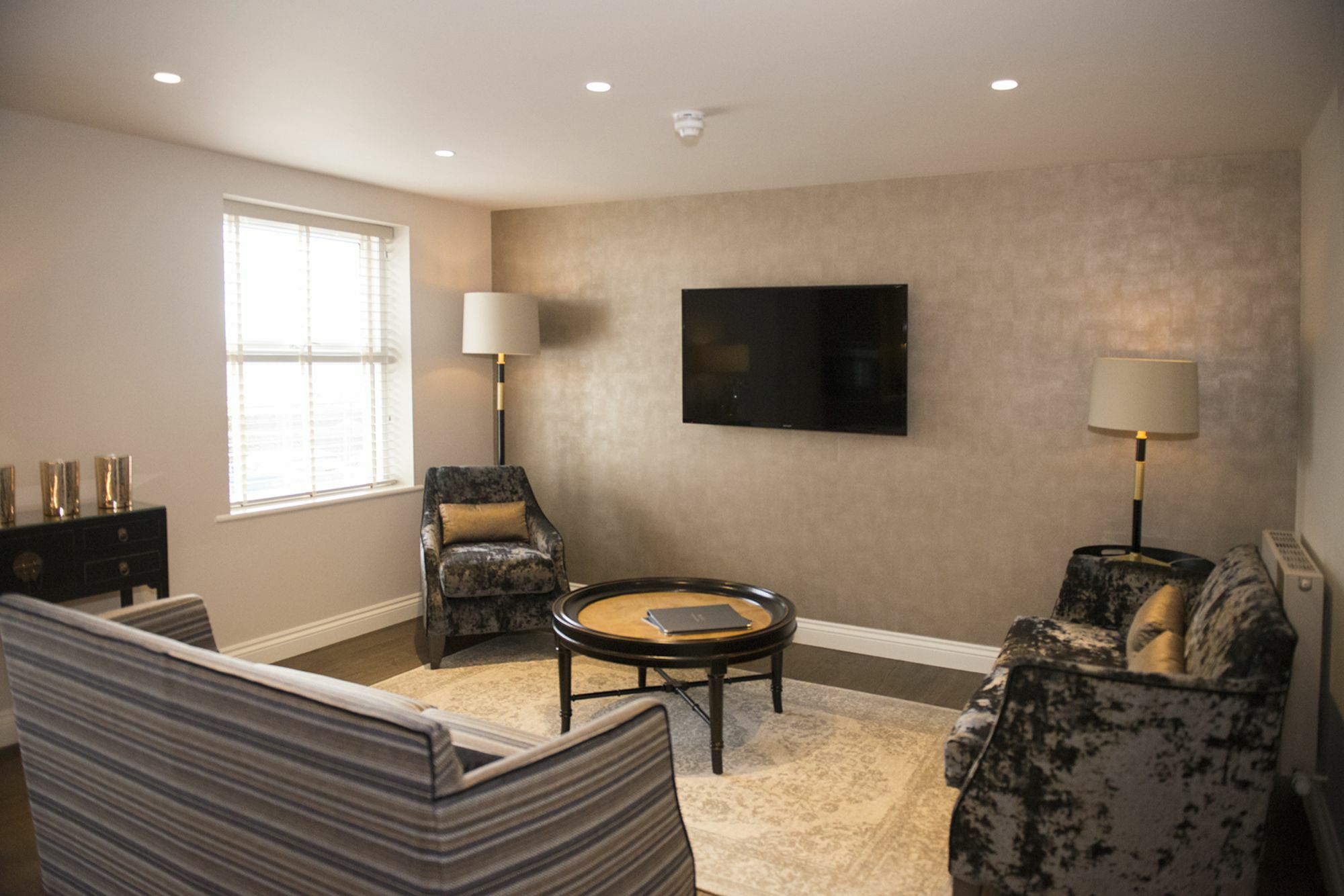 Roundthorn Country House & Luxury Apartments 펜리스 외부 사진