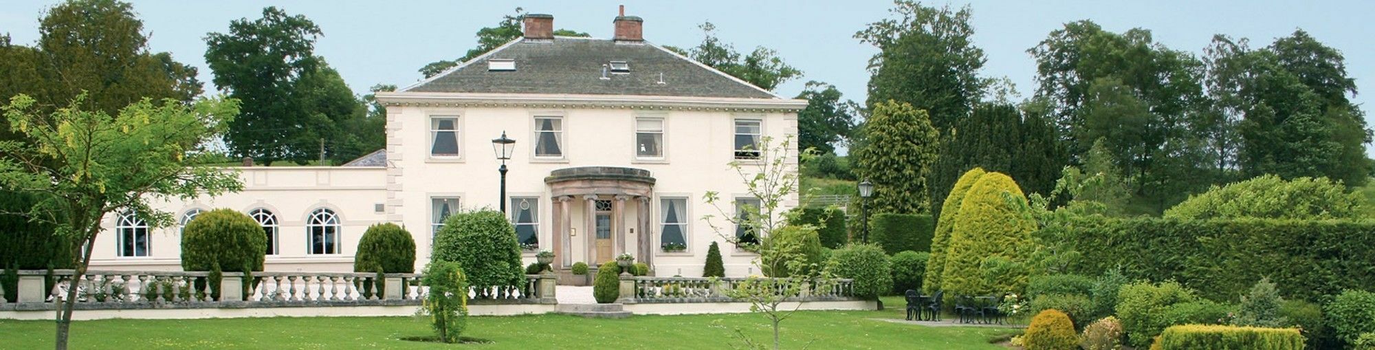 Roundthorn Country House & Luxury Apartments 펜리스 외부 사진